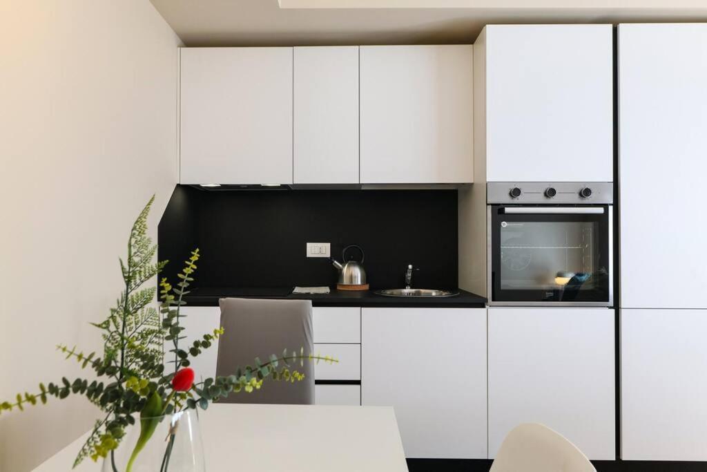 Primopiano - Jenner Apartment Milan Exterior photo