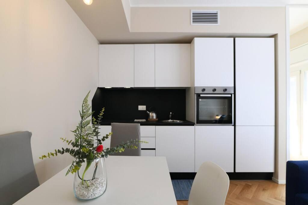 Primopiano - Jenner Apartment Milan Exterior photo
